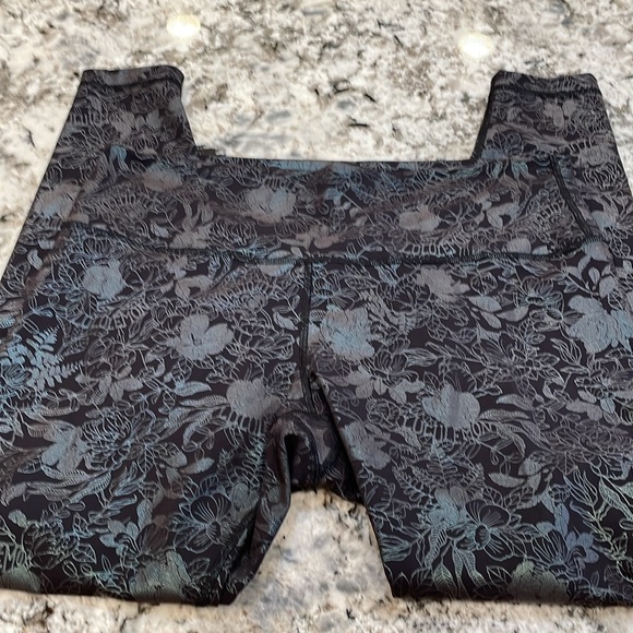 Lululemon wunder under high rise 28” luxtreme - Picture 3 of 7